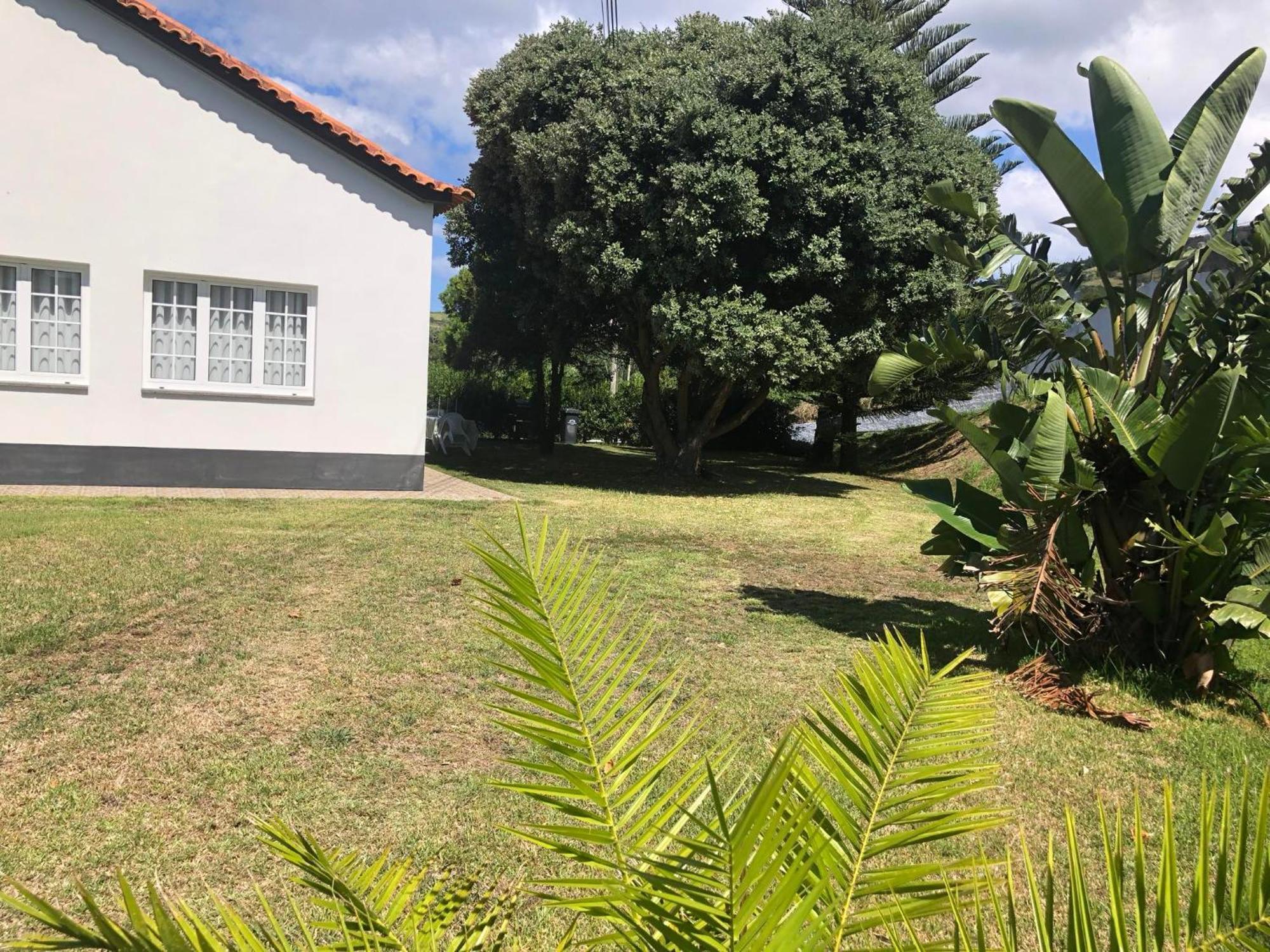 הוילה Ponta Delgada Vivenda Flor מראה חיצוני תמונה